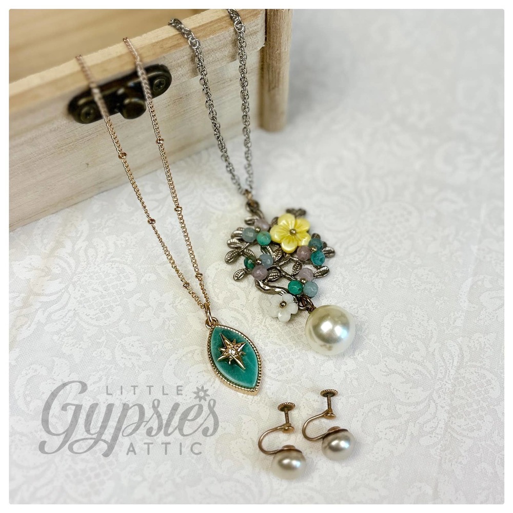 Partial Antique Jewelry Bundle - Picture 7 of 12